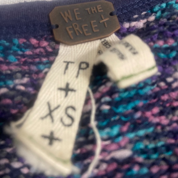 Free people light weight sweater - Picture 2 of 3
